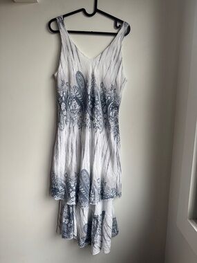 Women's White and Blue Paisley Summer Dress